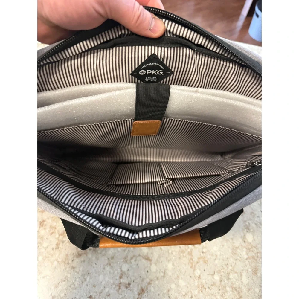 PKG Toronto Canada Laptop‎ Briefcase Heather Grey Business Messenger Bag Slim
